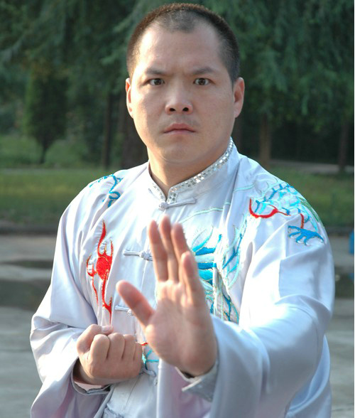 0032iWh3zy6JY3fB3O616&690.jpg
