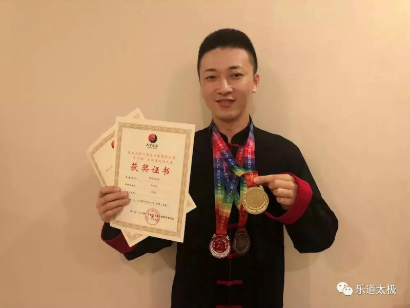 微信图片_20181019114133.jpg